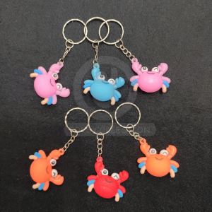 子供のためのプラスチック製のカニのおもちゃ
